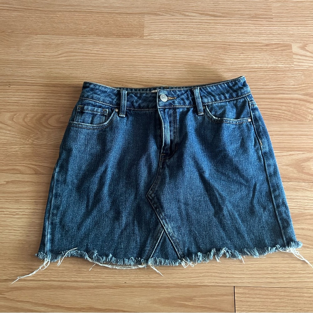 PacSun Denim Raw Hem Mini Skirt Size 25